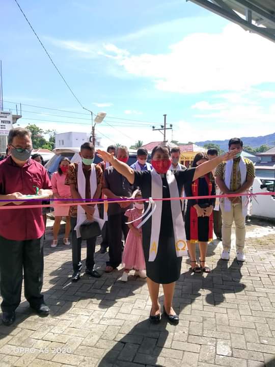 Jemaat Genesaret Pateten Rampungkan Pembuatan Kanopi
